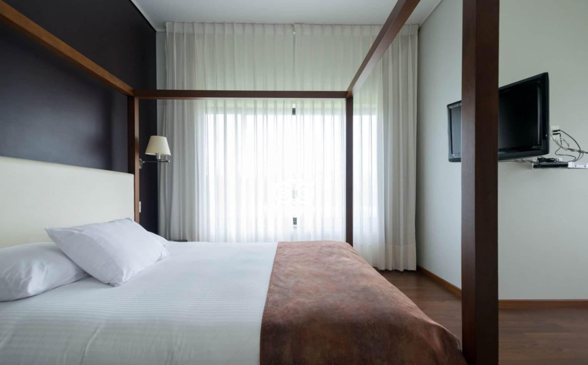 Regency Park Hotel Монтевидео Экстерьер фото