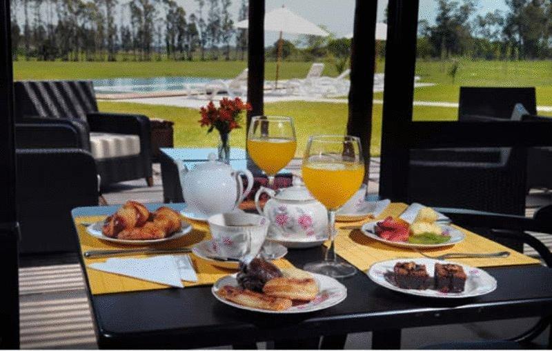 Regency Park Hotel Монтевидео Экстерьер фото